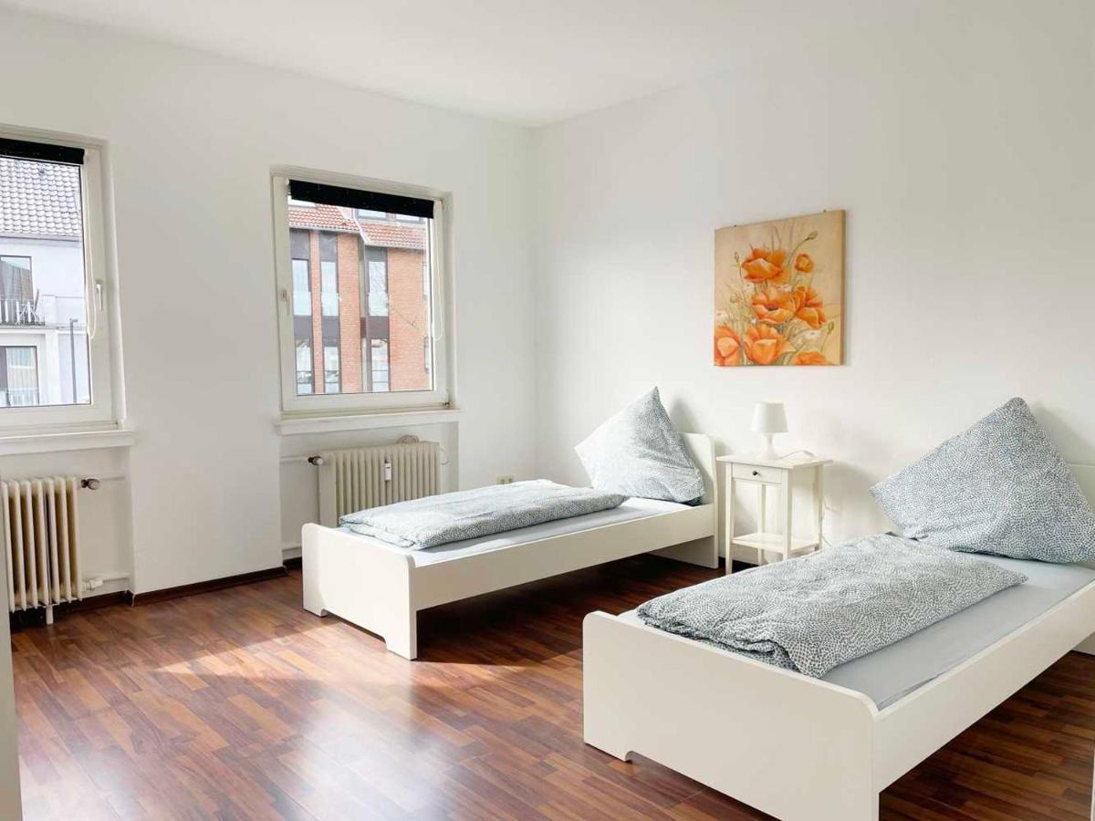 Apartment With 3 Rooms In Хюрт Экстерьер фото