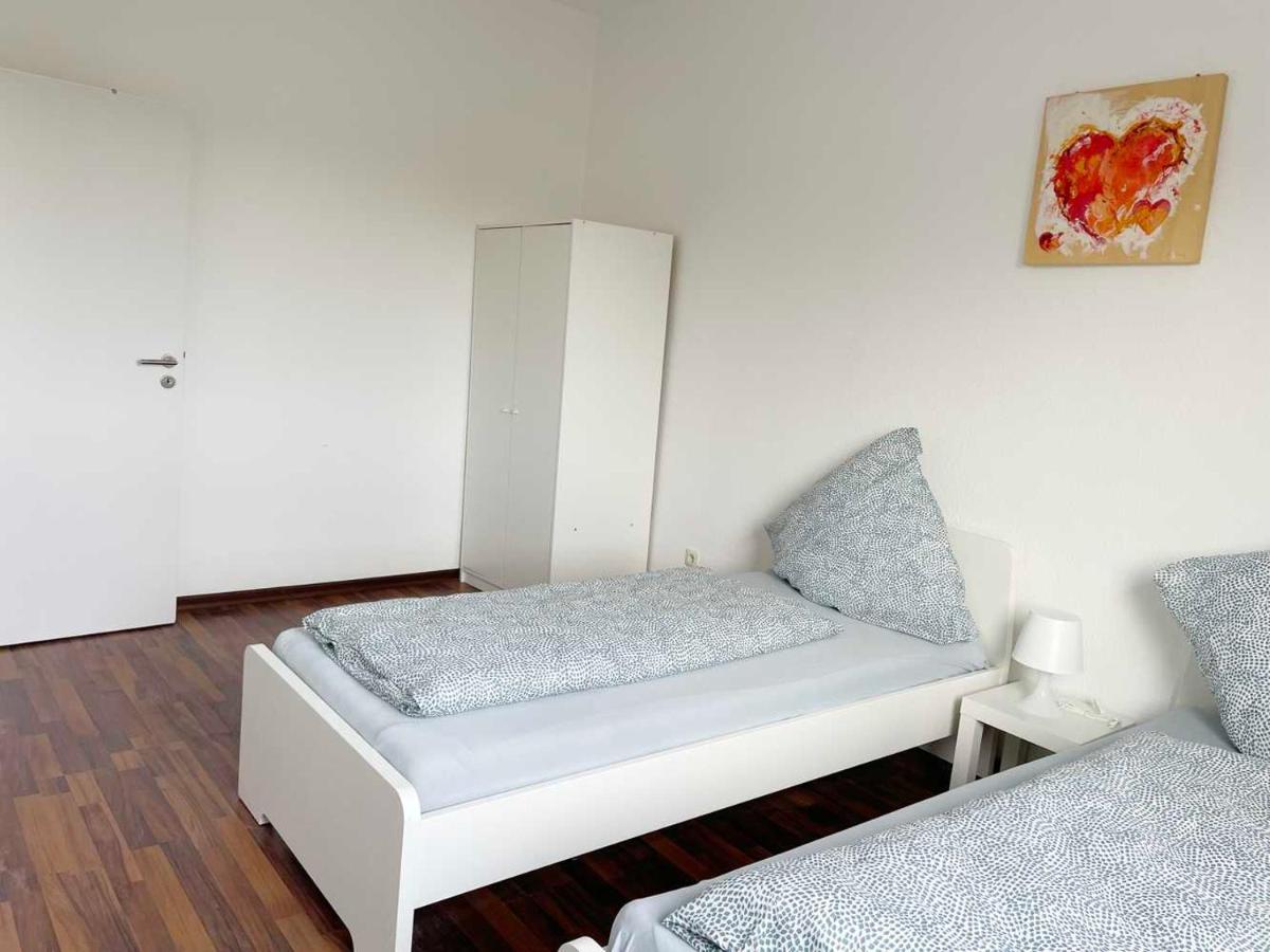 Apartment With 3 Rooms In Хюрт Экстерьер фото