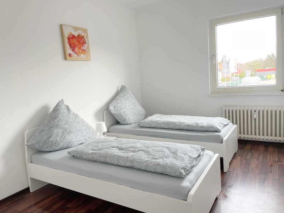 Apartment With 3 Rooms In Хюрт Экстерьер фото